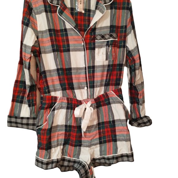 Victoria Secret Plaid Romper SP - Picture 2 of 8